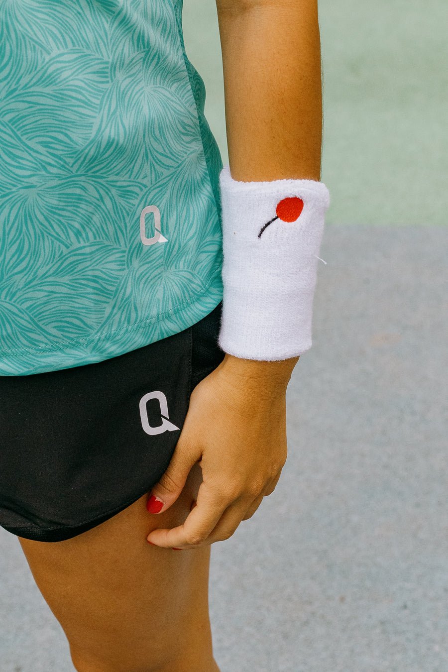 Wristband XL white with logo – 1 piece - Kirschbaum USA